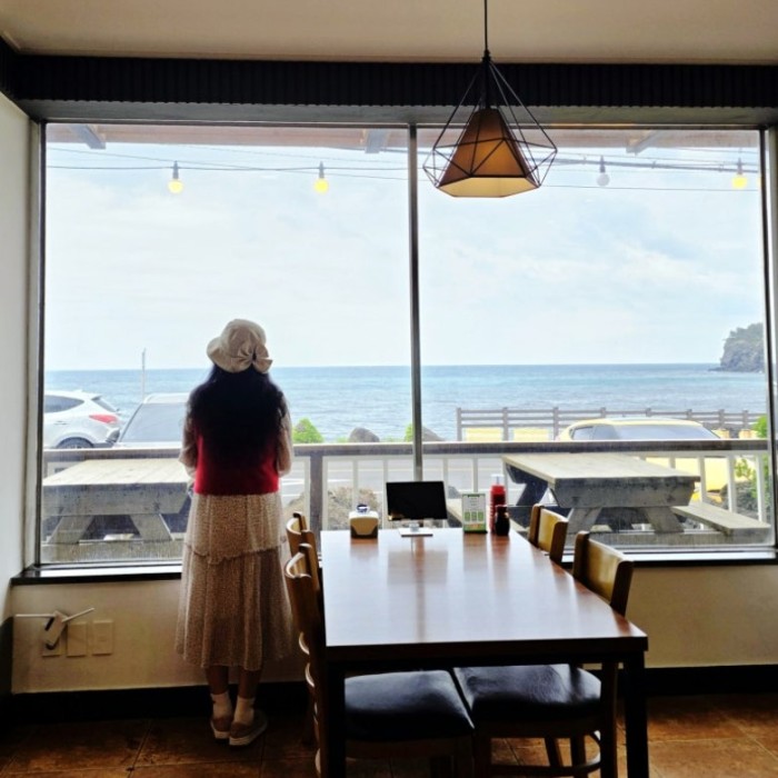 Unforgettable Dining Experience at Namttori Seafood Restaurant in Aewol, Jeju2200