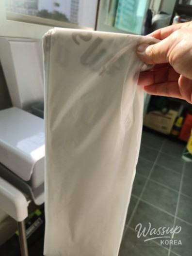 My Experience with the Magic Can Recycling Bin_04