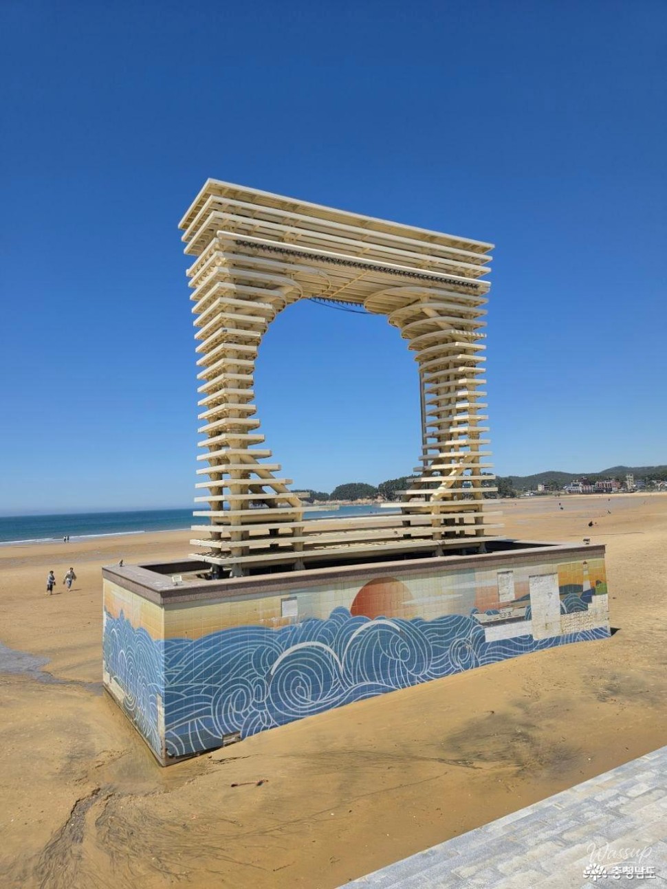 A Preview of Summer at Mallipo Beach and Observation Deck_05