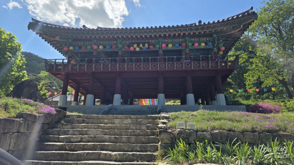 Exploring the Historic Yeongguksa Temple in Chungbuk_02