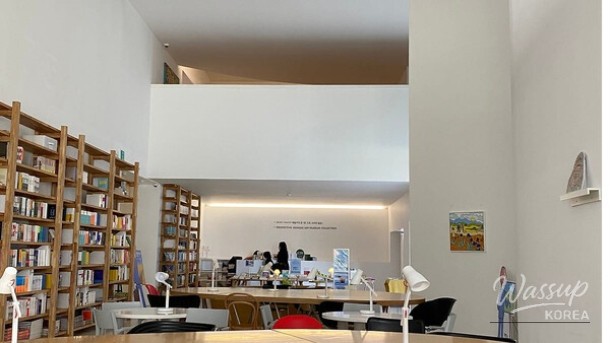 Discovering the Beauty of Mimesis Art Museum in May_04