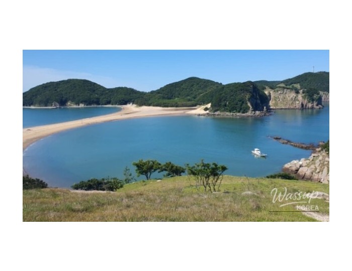 Exploring the Hidden Gem of Gul-eopdo Island float