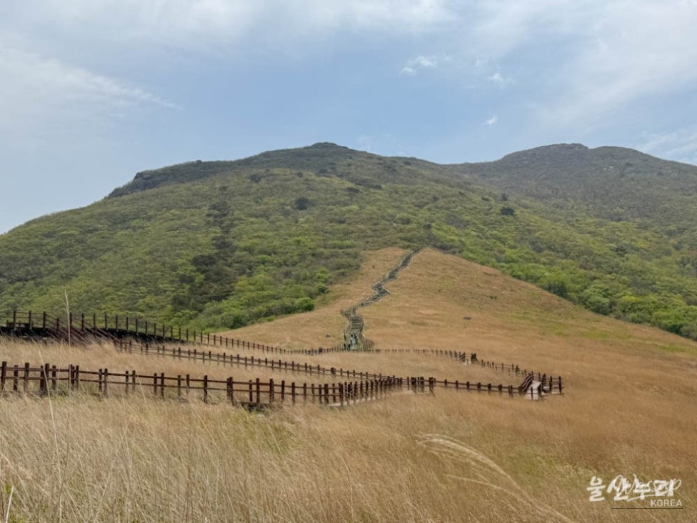 Exploring the Scenic Beauty of Ganwoljae and Ganwolsan_02