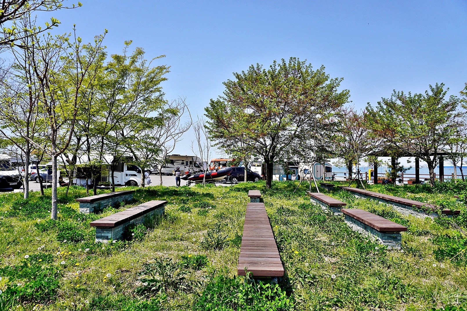 Explore Han Jin Port: A Coastal Adventure with Local Seafood_22