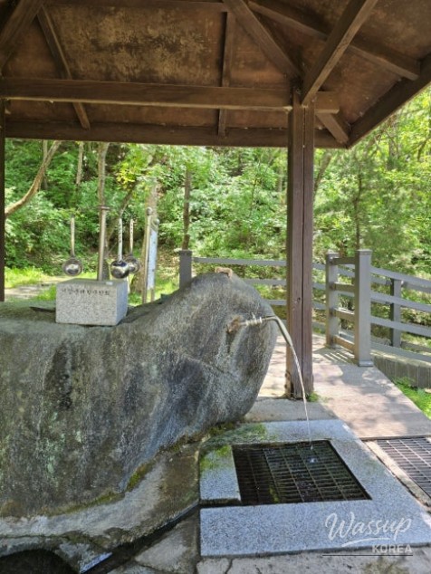 Exploring the Healing Spots of Geochang: Gamaksan Mineral Spring and Yeonsusa Temple_04