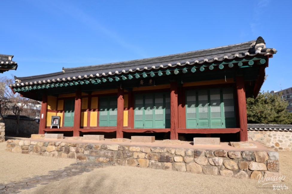 Exploring Ulsan Hyanggyo: A Journey Through Time_08