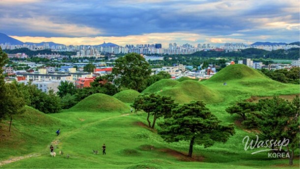 Discovering the Historical Beauty of Bullo-dong Tumuli in Daegu_01