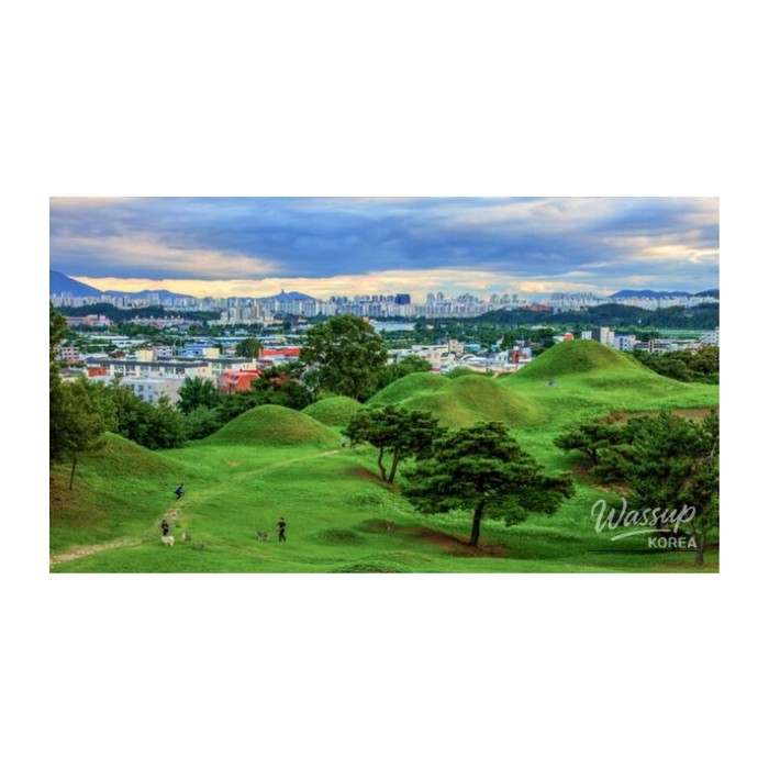 Discovering the Historical Beauty of Bullo-dong Tumuli in Daegu_01