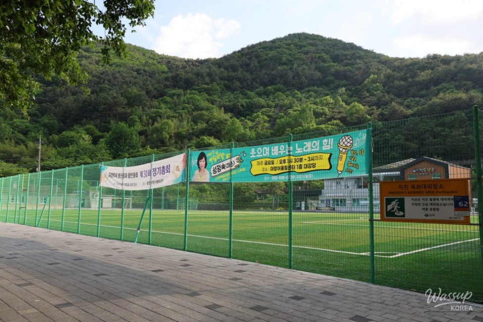 Exploring Cheongam Village in May_14