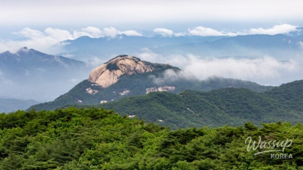 Exploring the Scenic Beauty of Uijeongbu's Buyongsan and Hoeryong Station_03