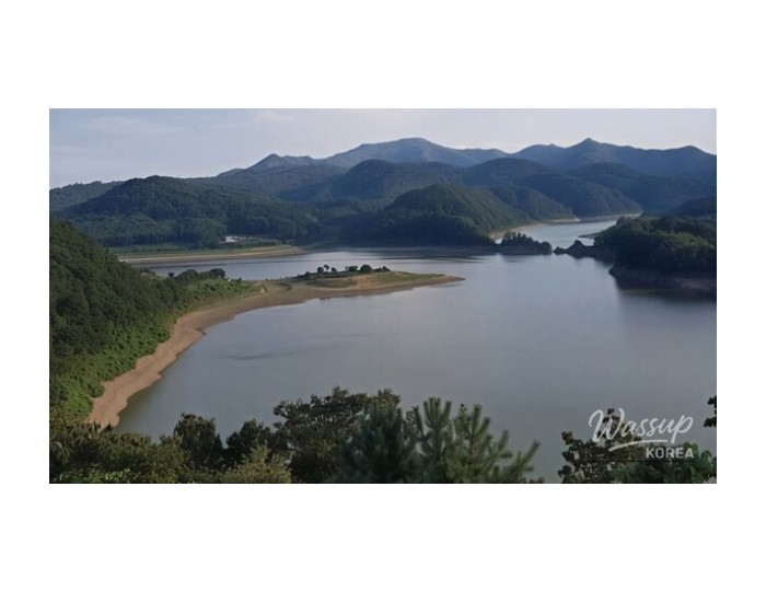 Discovering the Healing Beauty of Okjeongho Misty Trail float