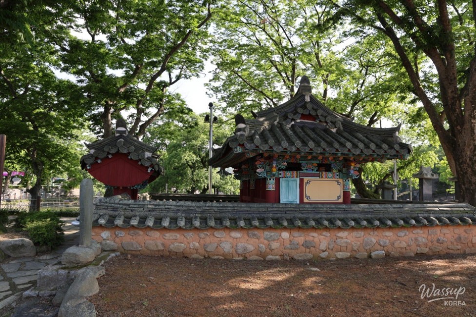 A Special May in Hamann: The Beauty of Nature and Culture_13