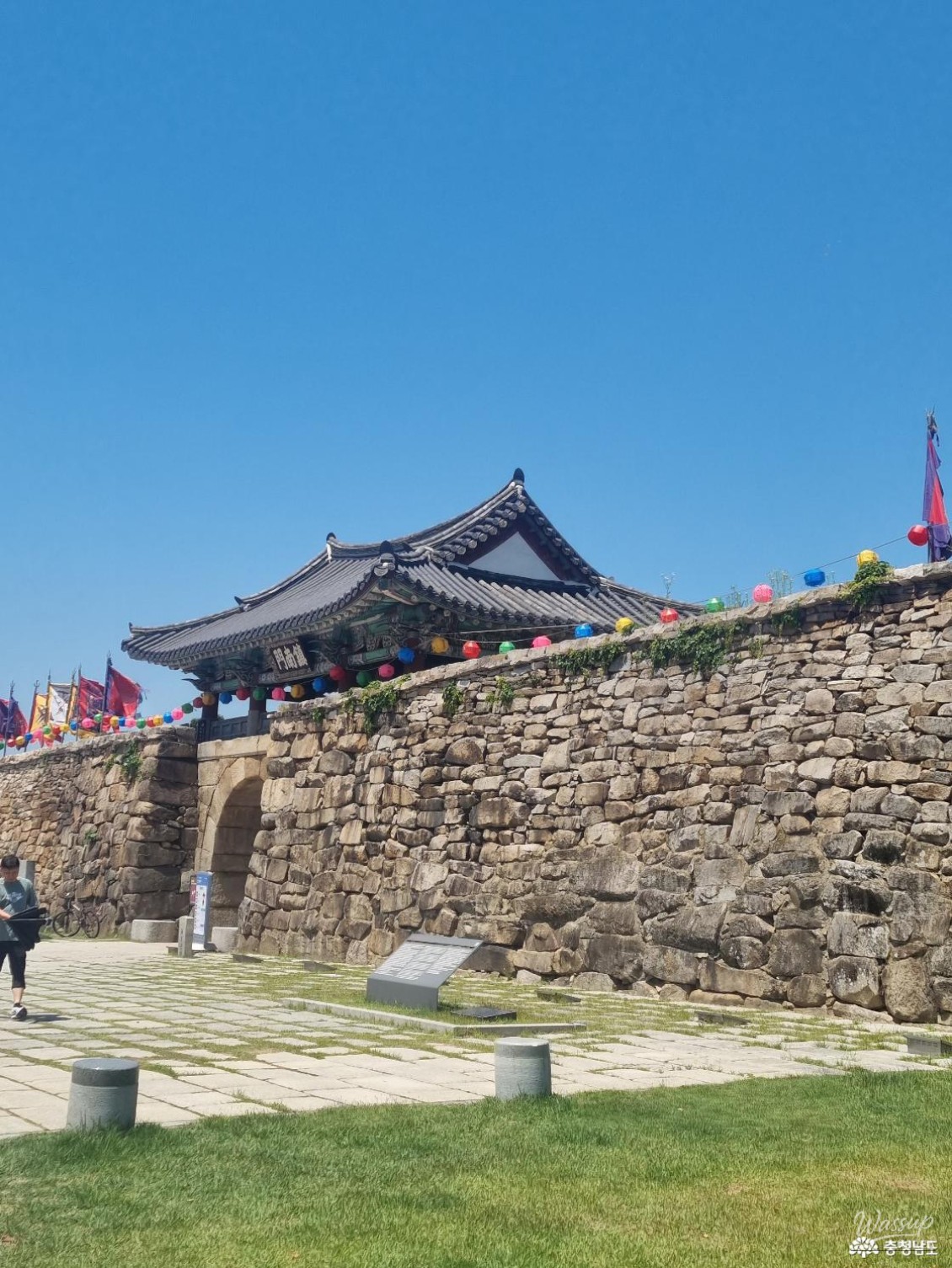 A Day at Haemi Fortress: A Journey Through History and Nature_03