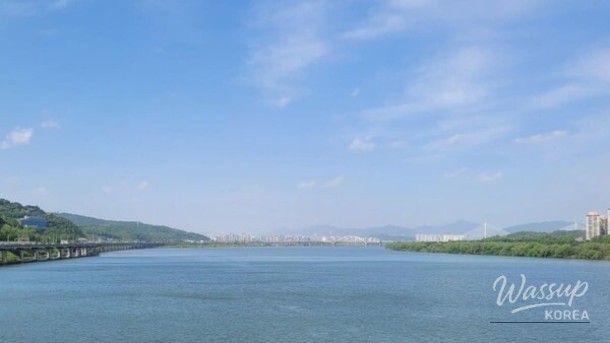 Discovering the Hidden Gem of Gwangjin Bridge 8th Street_02