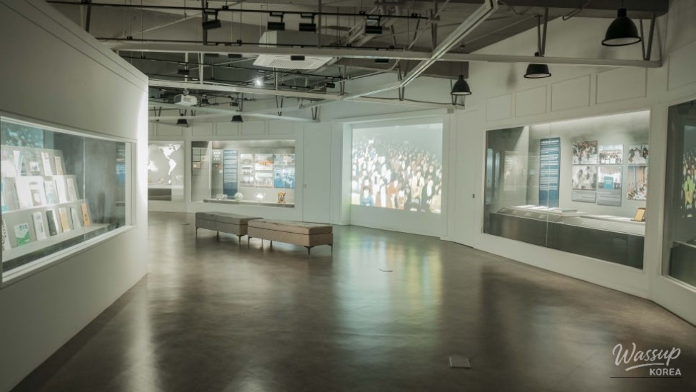 Exploring the Daegu Catholic University Museum_05
