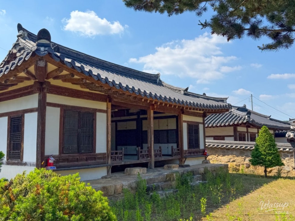 Exploring Goeisan: A Journey to Bongseojae_09