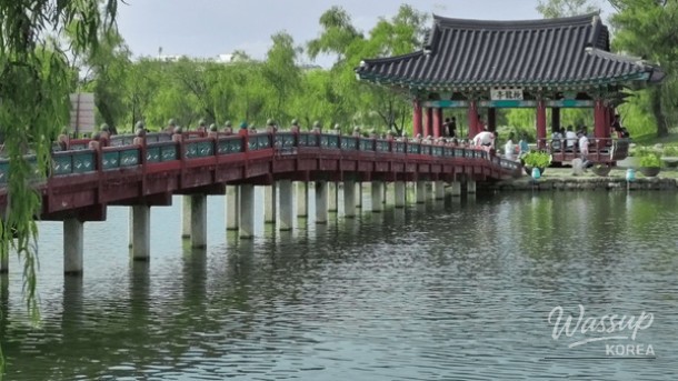 Exploring the Tranquil Beauty of Gungnamji in Buyeo_05