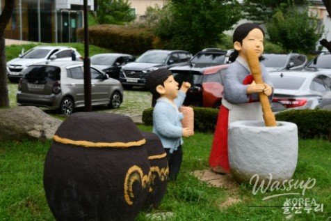 Exploring Ulsan Onggi Museum: A Perfect Indoor Destination_03