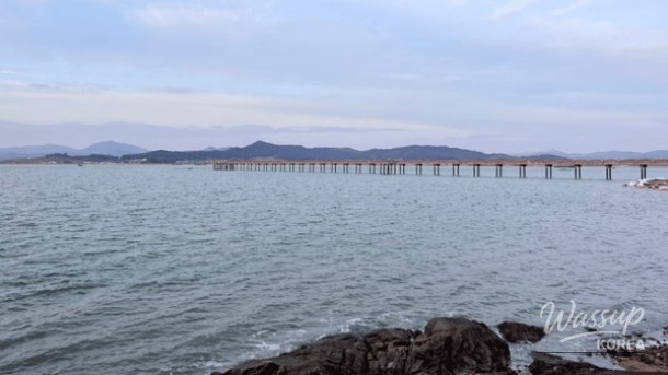 Discover the Tranquil Dolmeori Beach in Hampyeong, South Korea_04