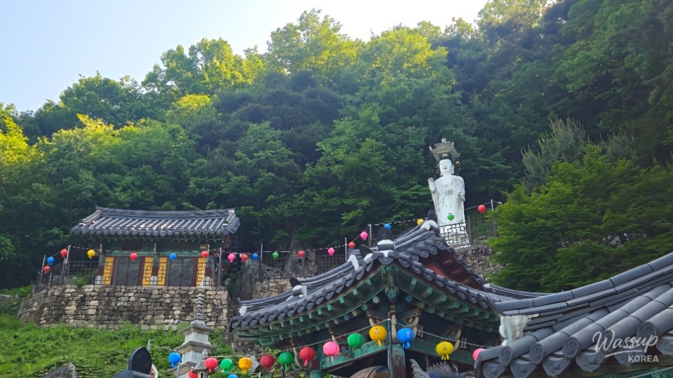 Exploring the Four Sacred Temples of Jeonju_02