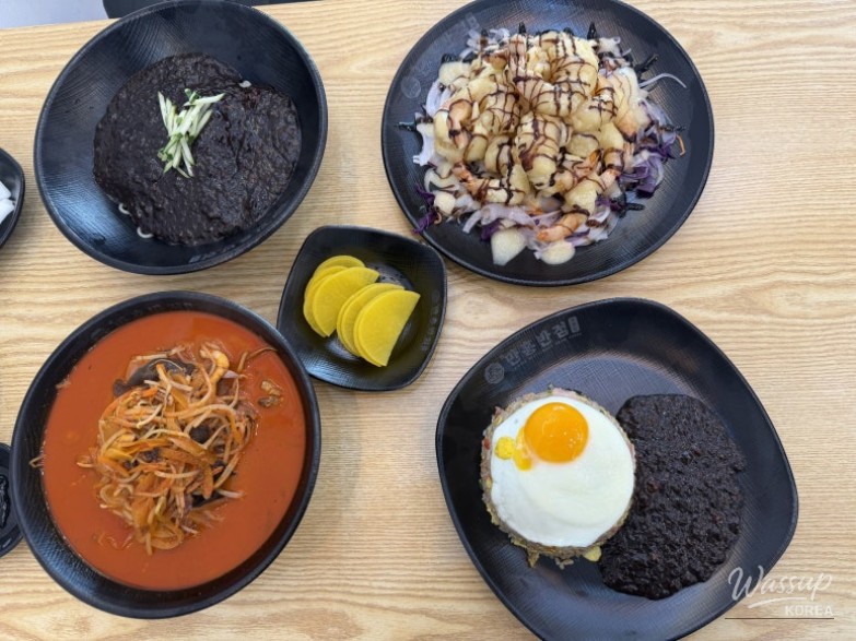 A Delightful Experience at Manhong Restaurant in Jinju_06