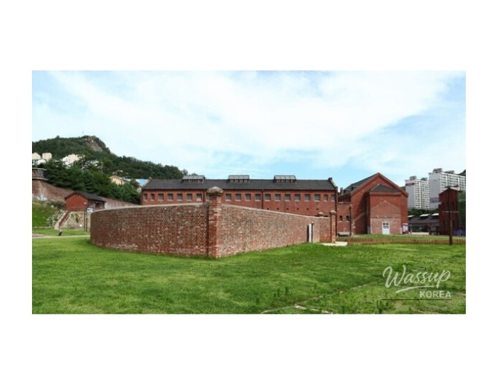 Exploring the Historical Significance of Seodaemun Prison History Hall float