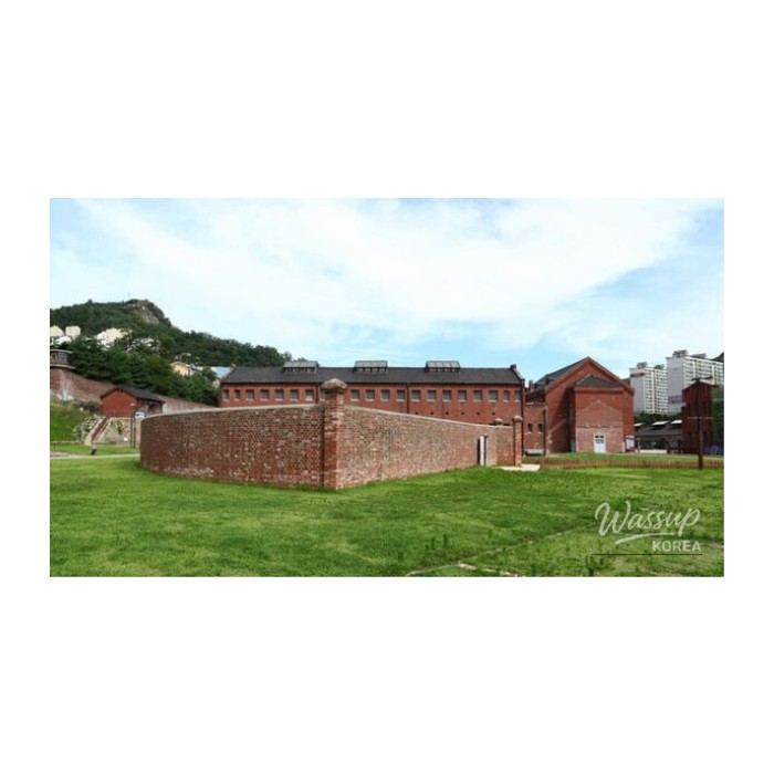Exploring the Historical Significance of Seodaemun Prison History Hall4271