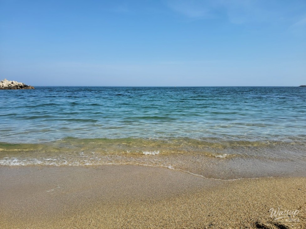 Discover the Serene Obo Beach in Yeongdeok_12