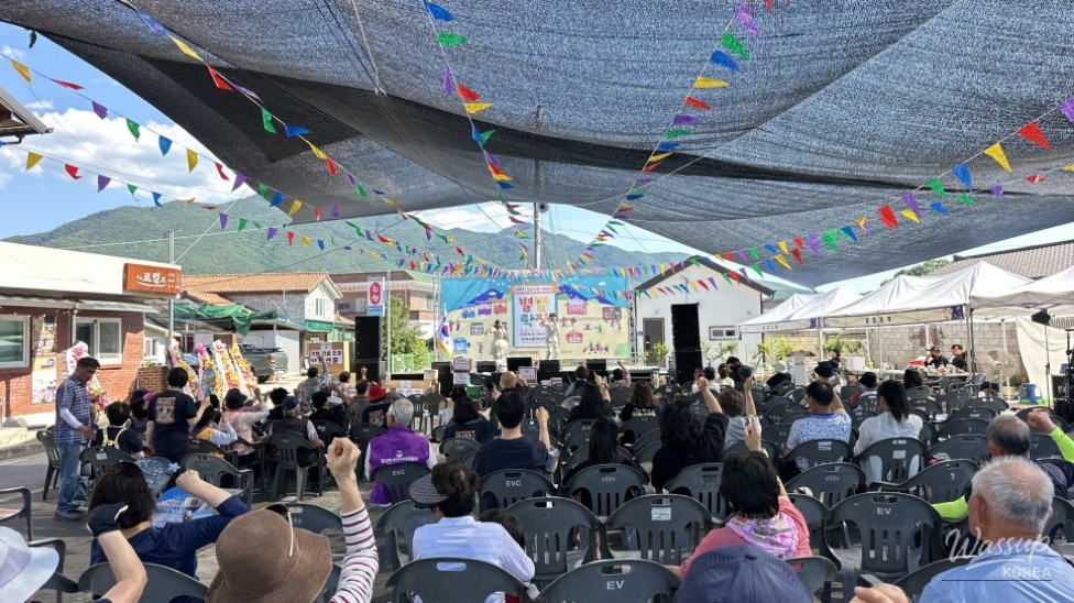 Exploring the Chilseong Market Festival in Goesan_17