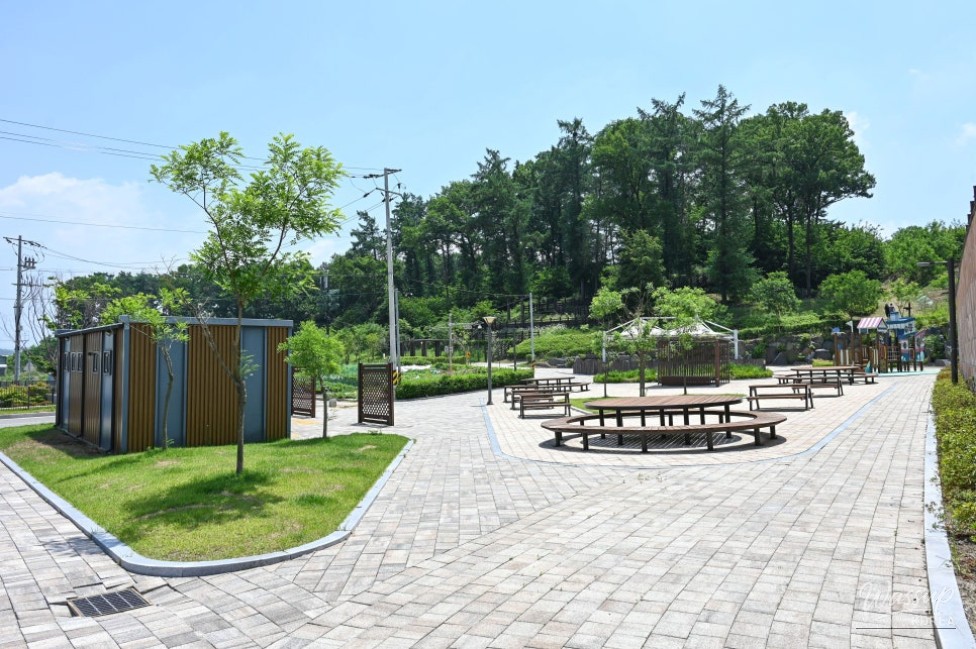 Exploring Songrim Neighborhood Park in Jincheon_04