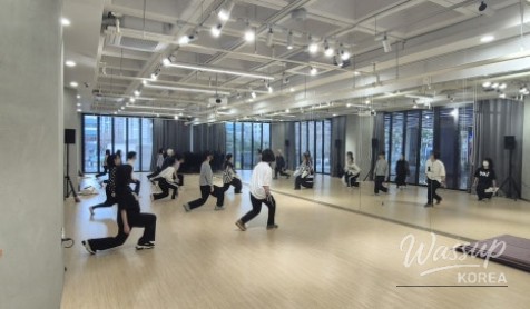 Experience Unique Sports Classes at 'Sports in Art Station'_06