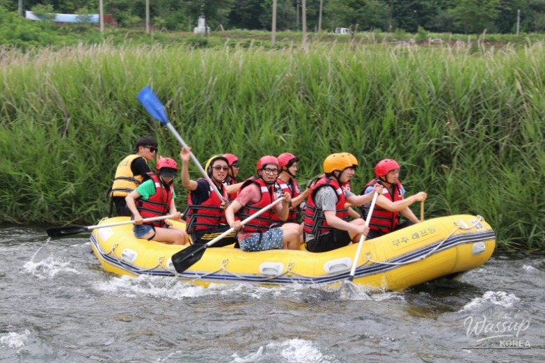 Experience Thrilling Rafting in Muju!_02