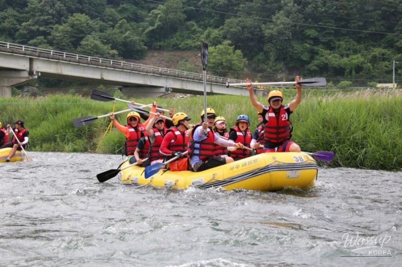 Experience Thrilling Rafting in Muju!_07