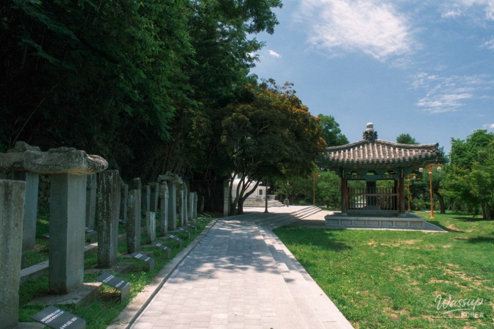 Exploring Namsan National Defense Park: A Tribute to History_19