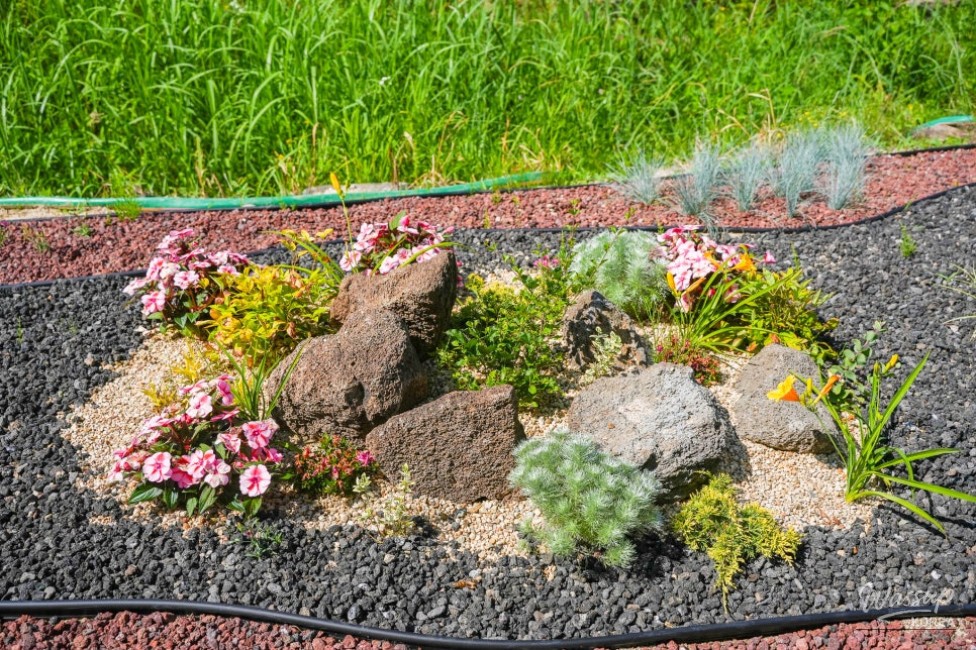 A Serene Floral Retreat in Gyeongbuk_04