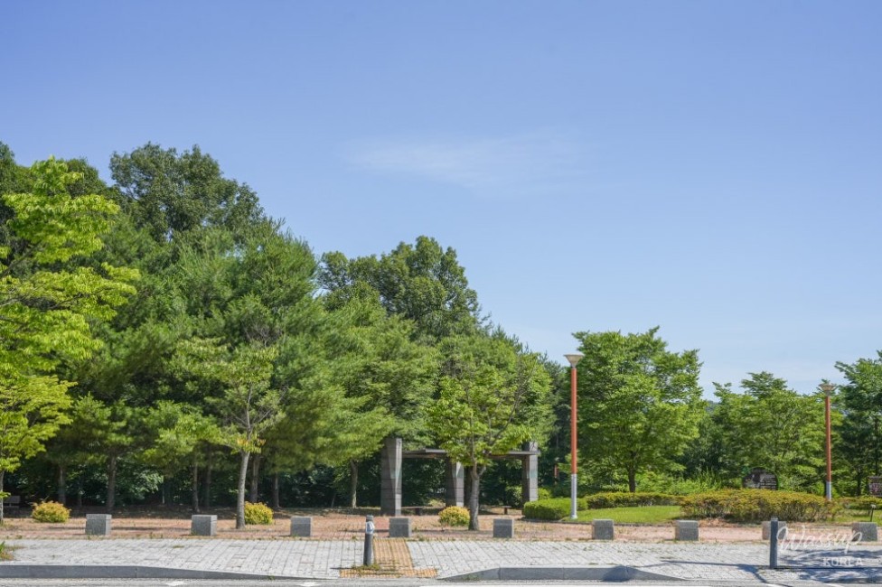 Exploring Songin Park in Jincheon_02