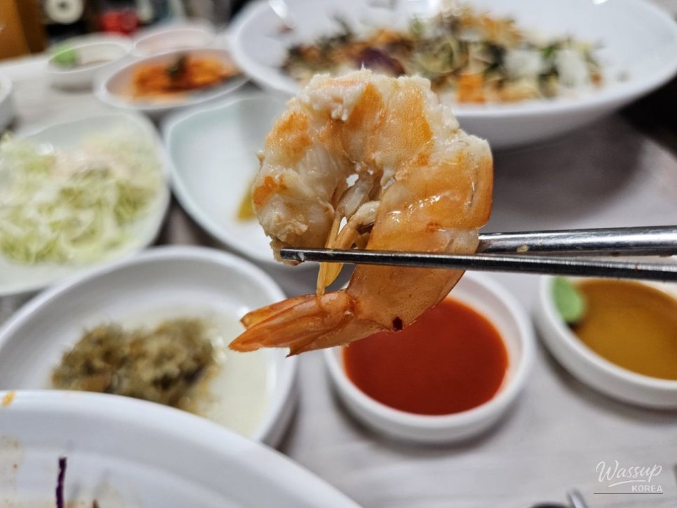 A Delicious Stop After the Tongyeong Cable Car Ride_02