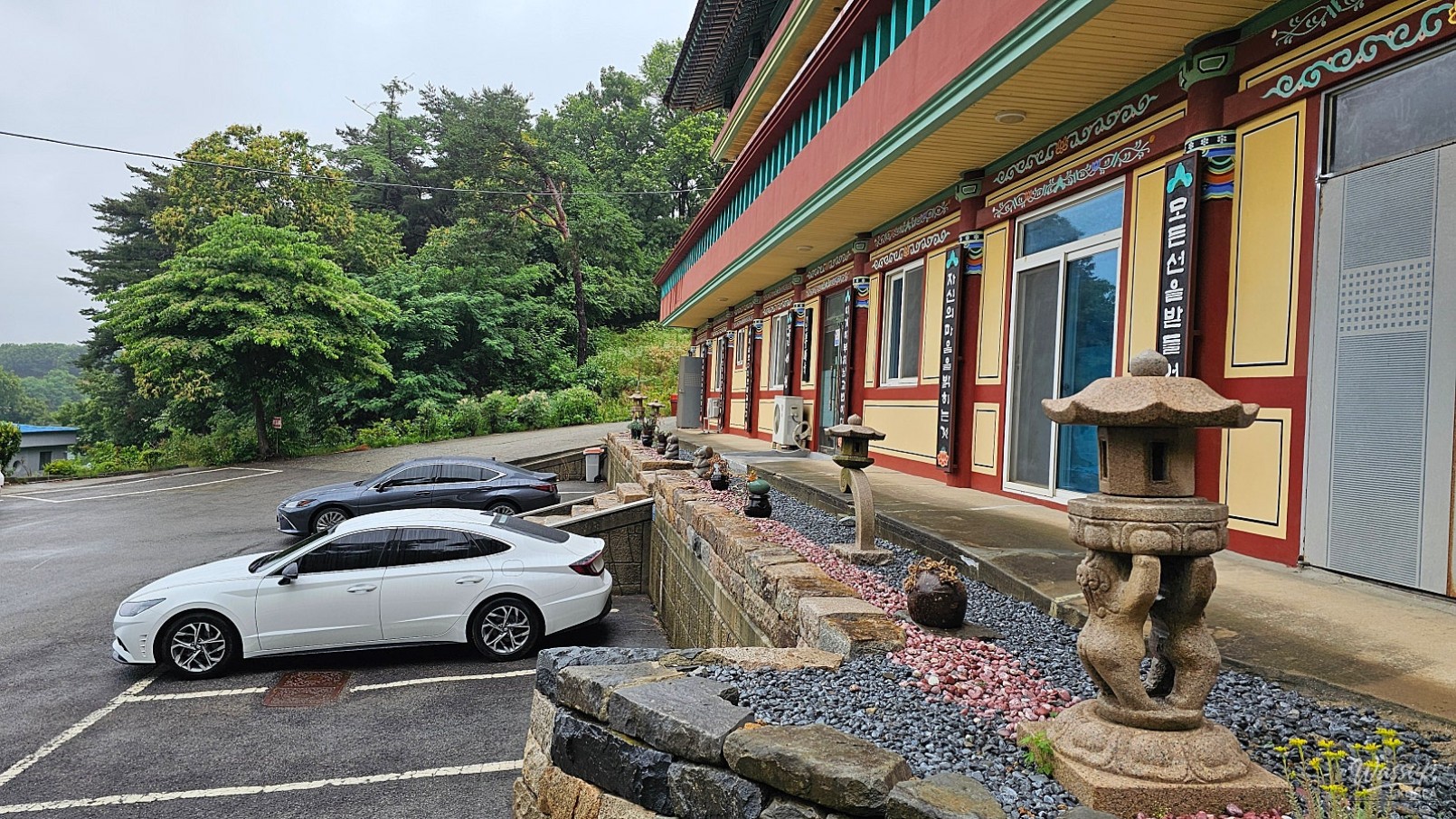 Finding Serenity at Seowonsa Temple_05