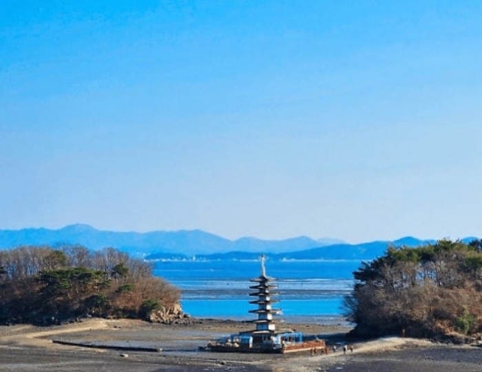 Discovering Anmyeonam: A Hidden Gem on the West Coast float
