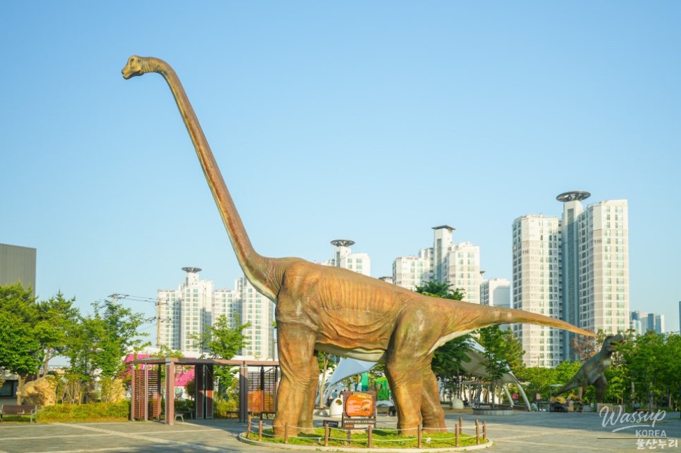 Exploring Ulsan's Dinosaur Footprint Park_05
