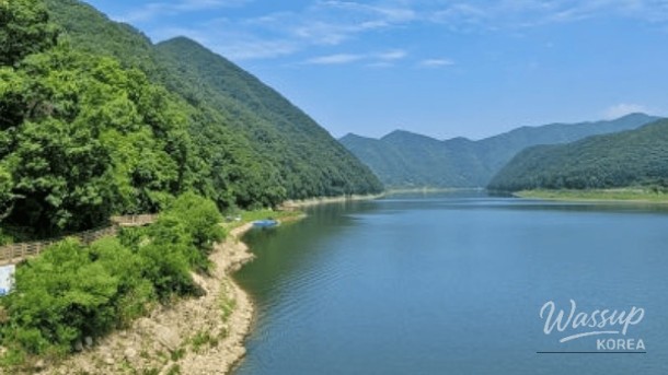 Discover the Hidden Beauty of Okcheon Hyangsuh Lake Trail_05