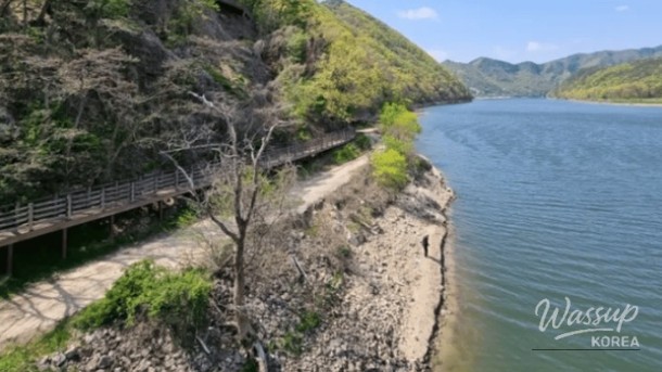Discover the Hidden Beauty of Okcheon Hyangsuh Lake Trail_02