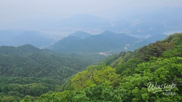 Discovering the Serenity of Gapyeong Hwayasan_04