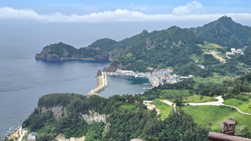 Exploring the Scenic Naesujeon Observatory and Ulleung Bridge_04