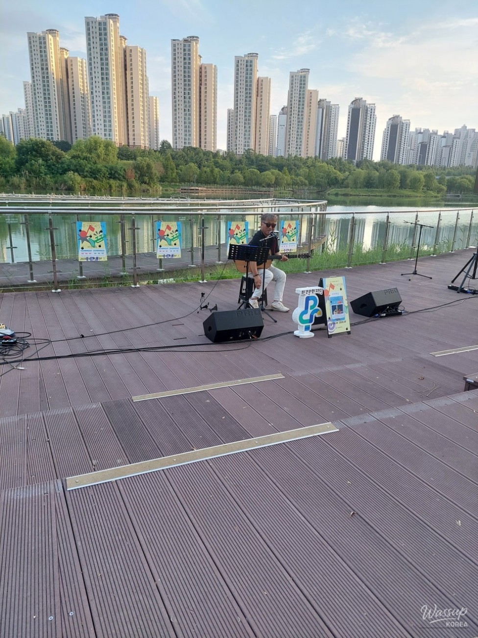 Sunset Lake Busking at Paju Art Seed Center_08