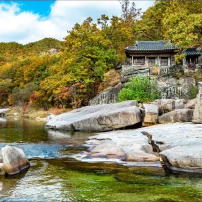 Exploring the Enchantment of Hwayanggukok in Cheongcheon, Korea4551