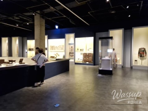 The Value of Donated Artifacts: A Special Exhibition at Gyeonggi Provincial Museum_05