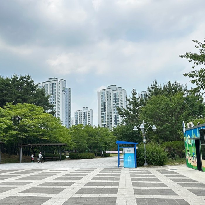 Exploring Eoreum Waterfront Park in Dangjin_01