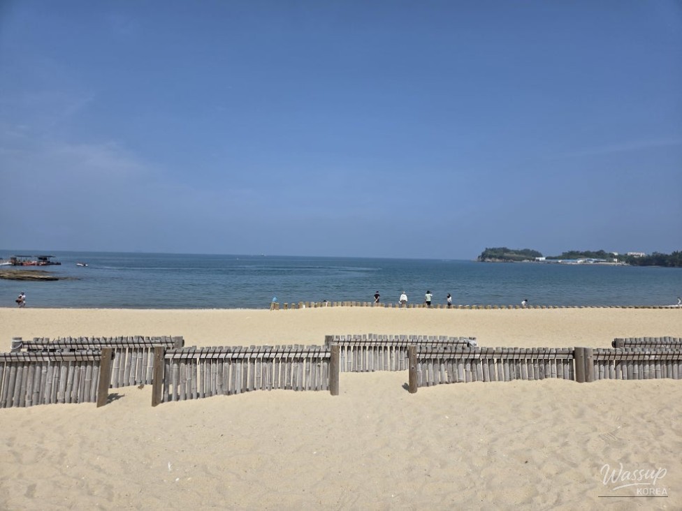 Exploring the Beauty of Gyeokpo Beach in Buan_06