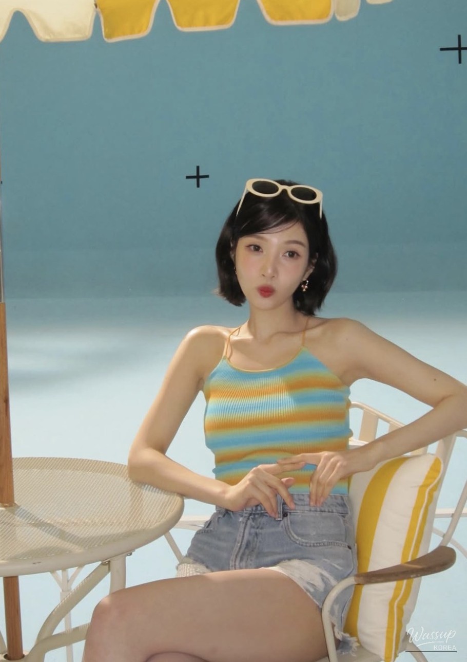 Joy's Stunning Short Hairstyles: A Summer Trend_03